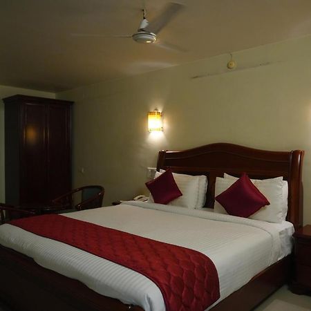 Mg Zion Hotel Tirupati Luaran gambar