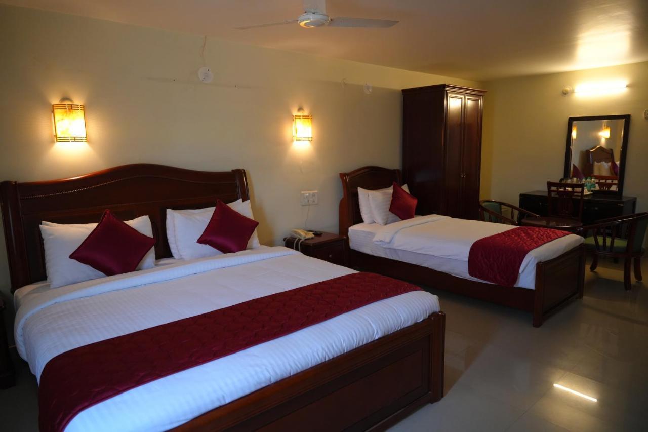 Mg Zion Hotel Tirupati Luaran gambar